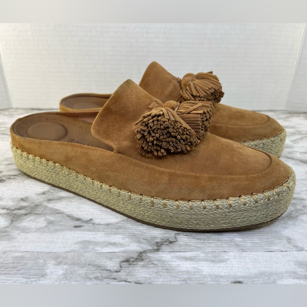 Gentle Souls by Kenneth Cole Suede Leather Rory Espadrille Loafer Cognac